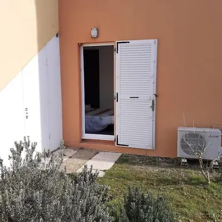 T2 Entierement Renove * Agde