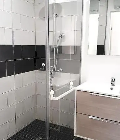 T2 Entierement Renove * Agde