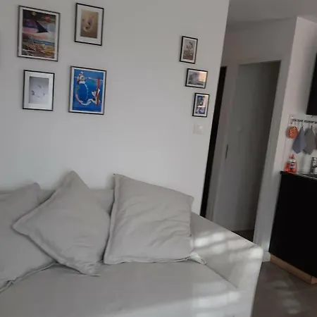 T2 Entierement Renove Apartament